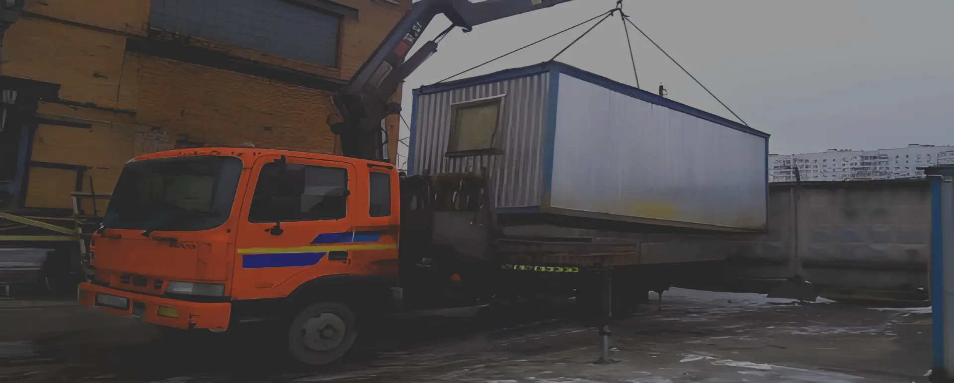 Получить уникальное предложение по перевозке негабаритного вагончика грузовым транспортом по России из Новодеревянковской с гарантией безопасности